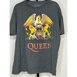 Queen Tshirt official - XL